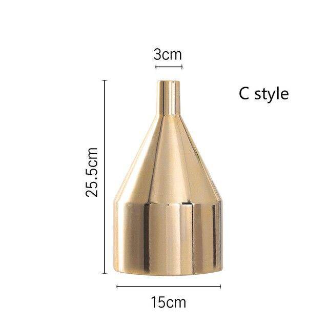 Vase design en céramique doré mory a 3